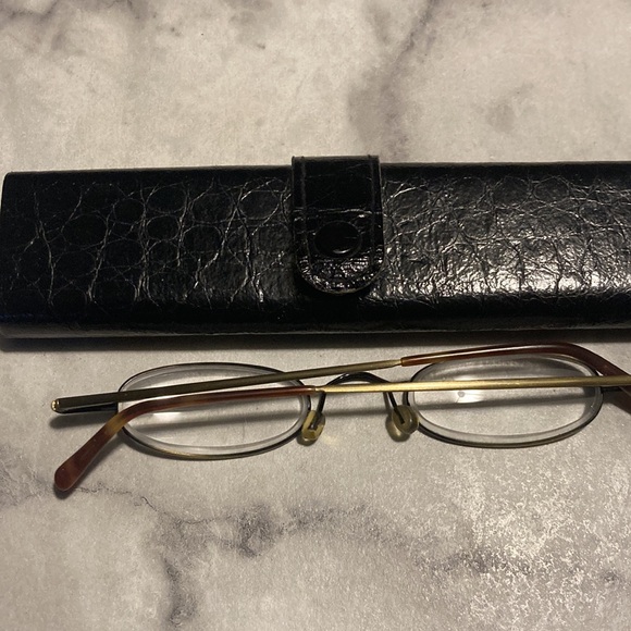 HANDMADE - Picture 7 of 15